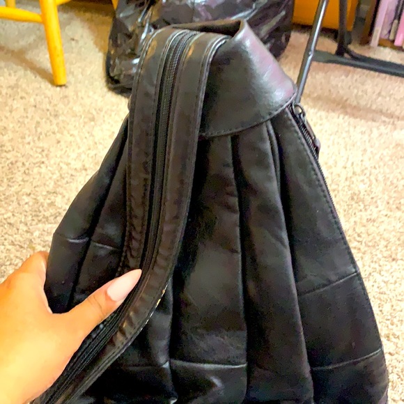 š¤Vintage black backpack purseš¤ - Picture 6 of 6